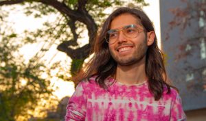 Quinal estrena el sencillo "Paz de Abril"