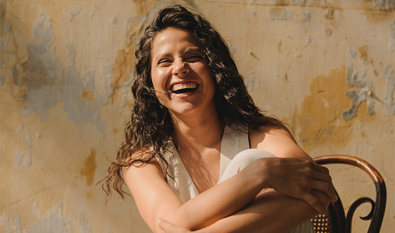 LUZ PINOS CAFE CON MIEL CONCIERTOS PERU