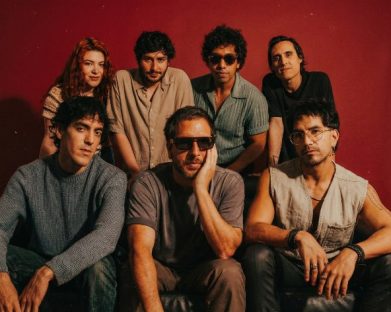 Autobus presenta Divina Canción